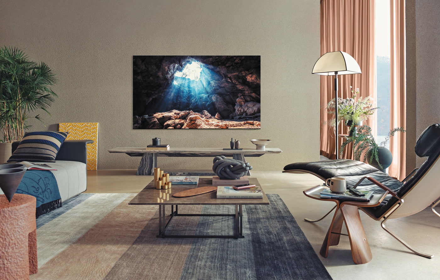 8K Samsung TVs